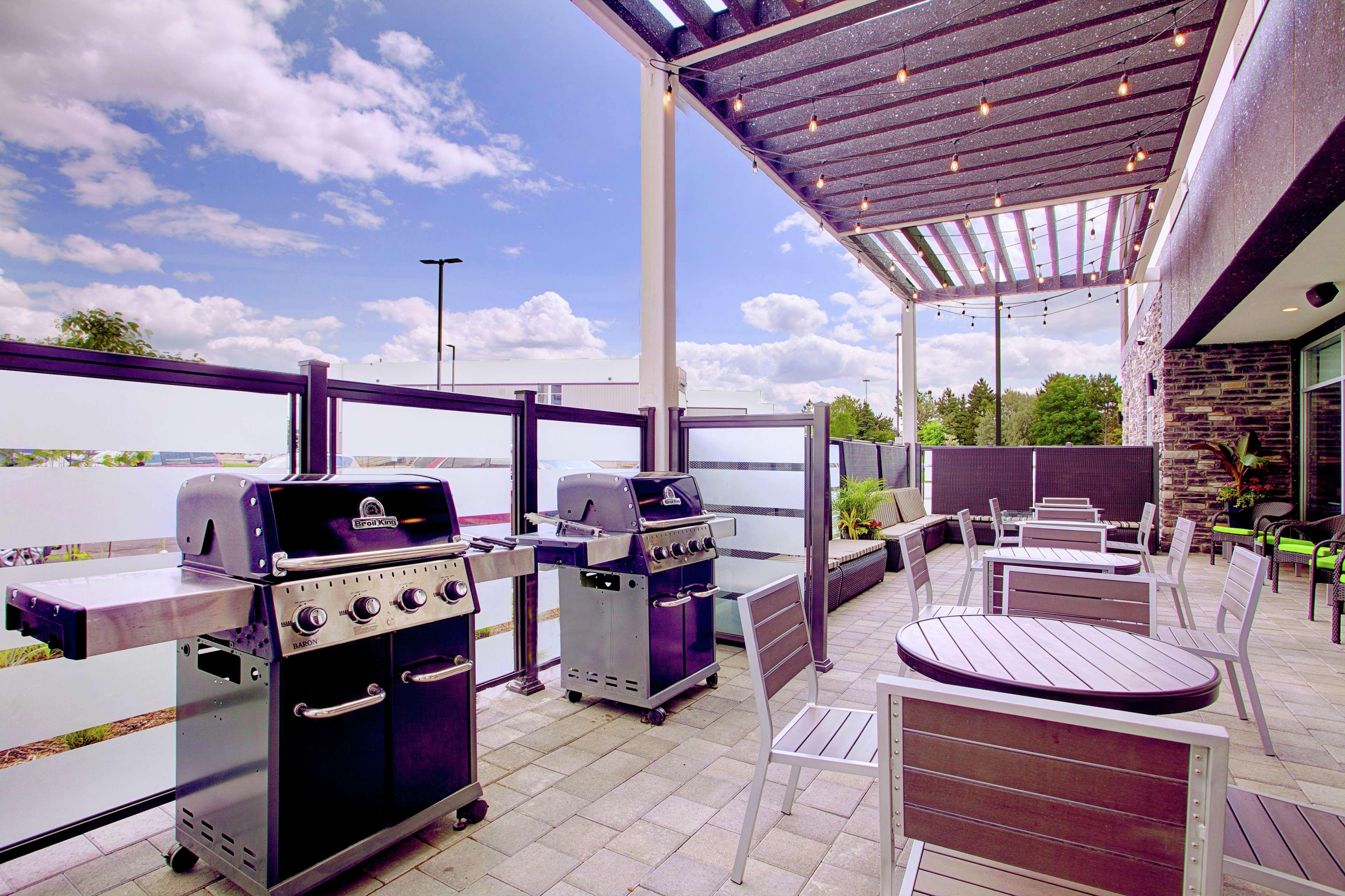 Home2 Suites By Hilton Toronto/Brampton, On Esterno foto